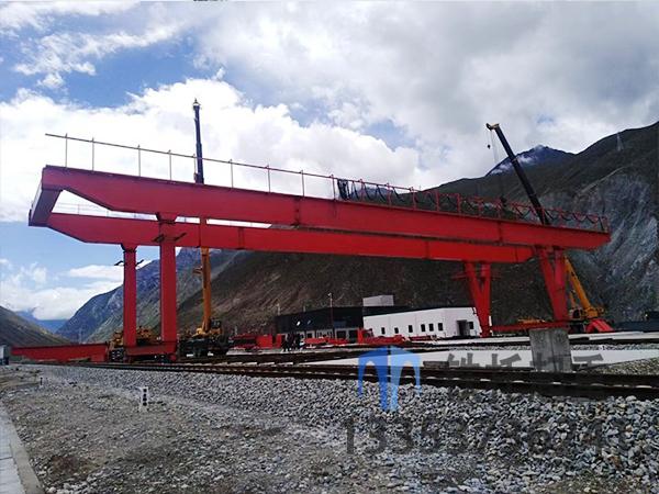 安徽马鞍山集装箱门式起重机厂家轨道集装箱门式起重机性能优良