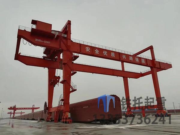 广东佛山集装箱门式起重机厂家轨道式集装箱运行稳定